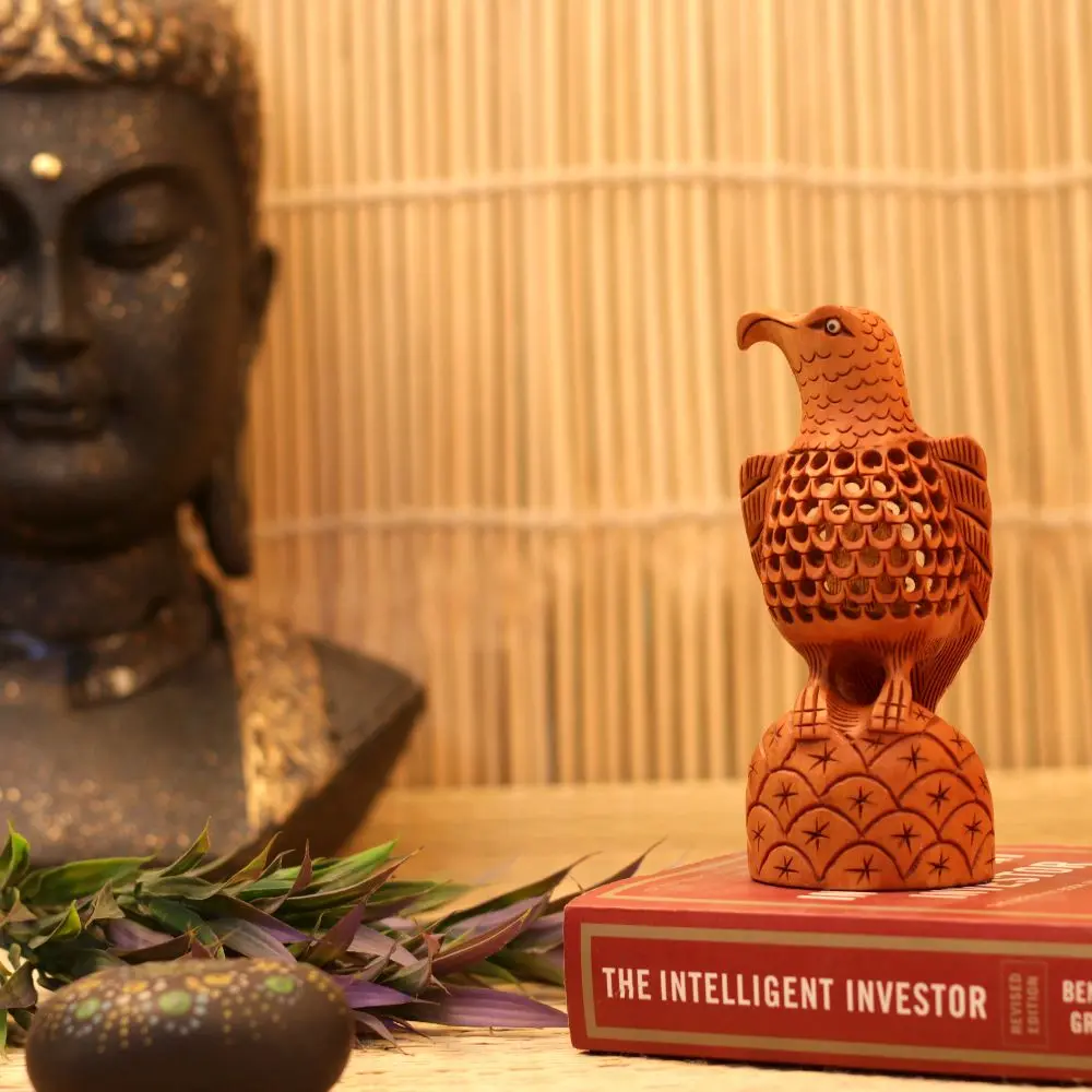 P8-WC-VIHARKRITI-WOODEN HANDICRAFTED NETED EAGLE 4 INCH IMG-3.webp