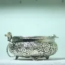 viharkriti Brass Urli img 4.webp